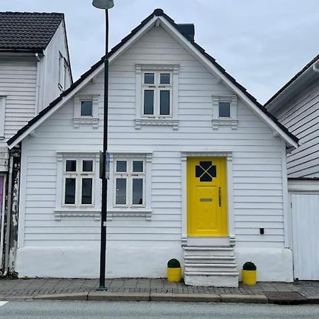 The Yellow Door 斯塔万格 外观 照片